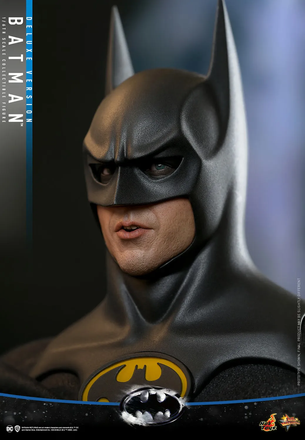 Hot Toys DC Comics Batman Returns (1992) Batman (Deluxe Version) 1/6 Scale 12" Collectible Figure
