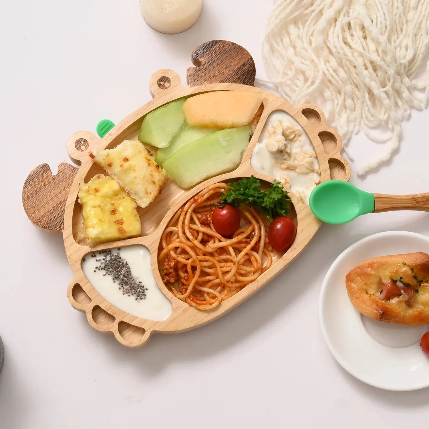 Snappy Bamboo Suction Plate & Cutlery Set – Eco-Friendly Baby Essentials