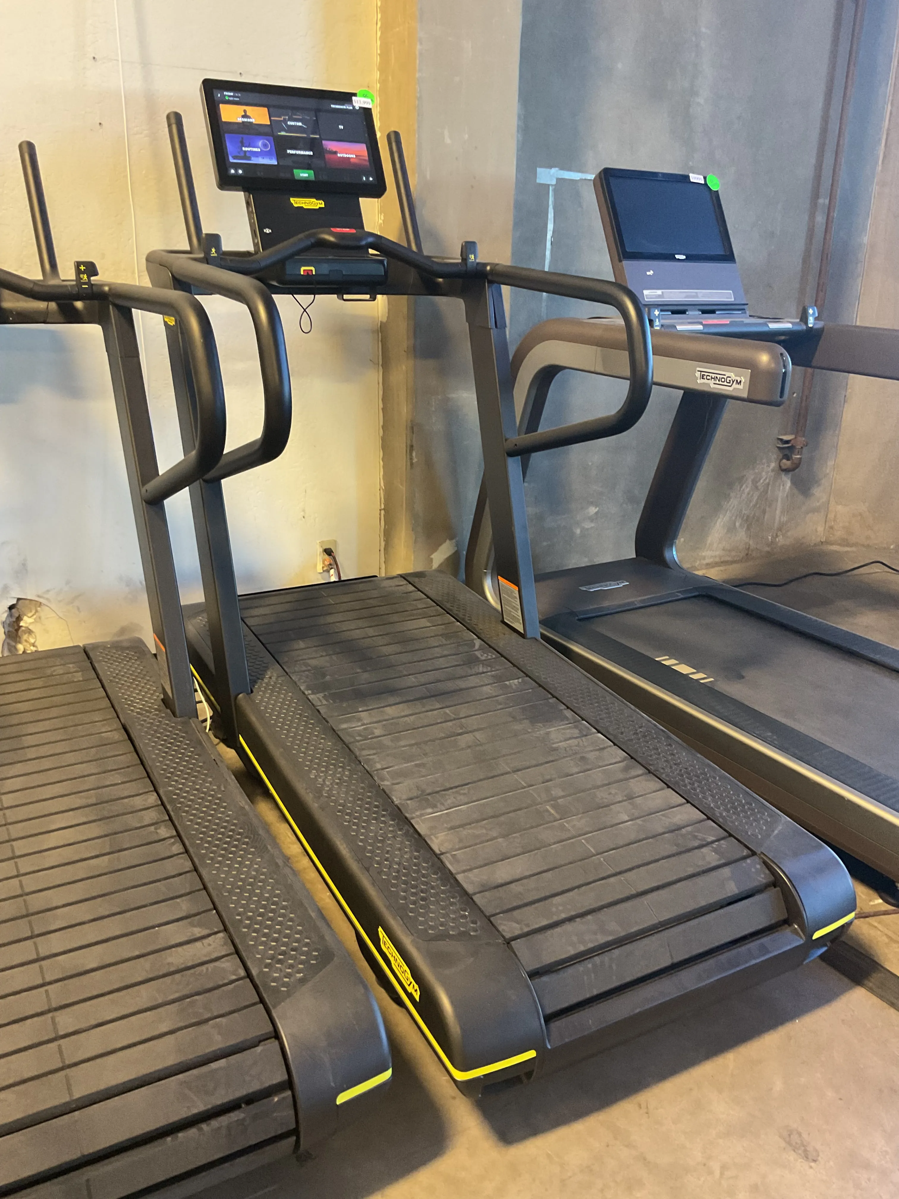 Technogym Skill Run w/ Unity Console (2nd)